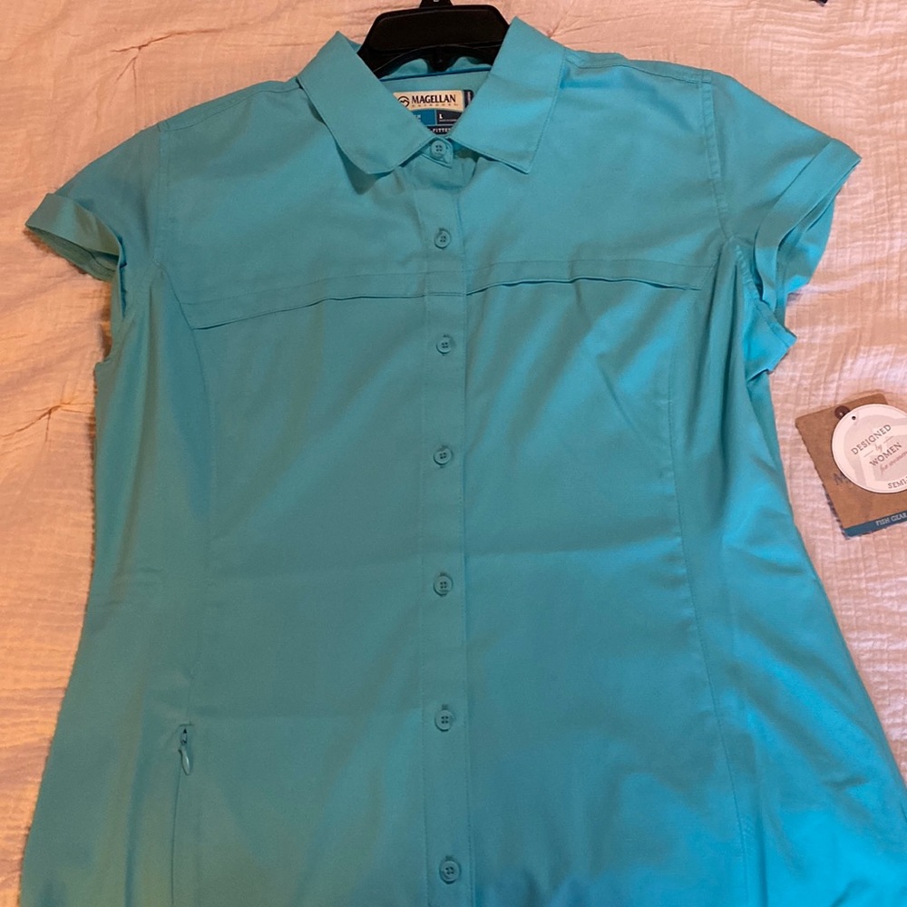 Bright Blue Large Magellan Semi-Fitted Fish Gear Button Down Shirt